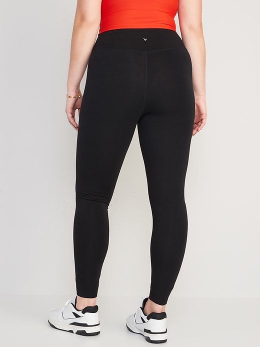 Image number 6 showing, Extra High-Waisted PowerChill Hidden-Pocket Leggings for Women