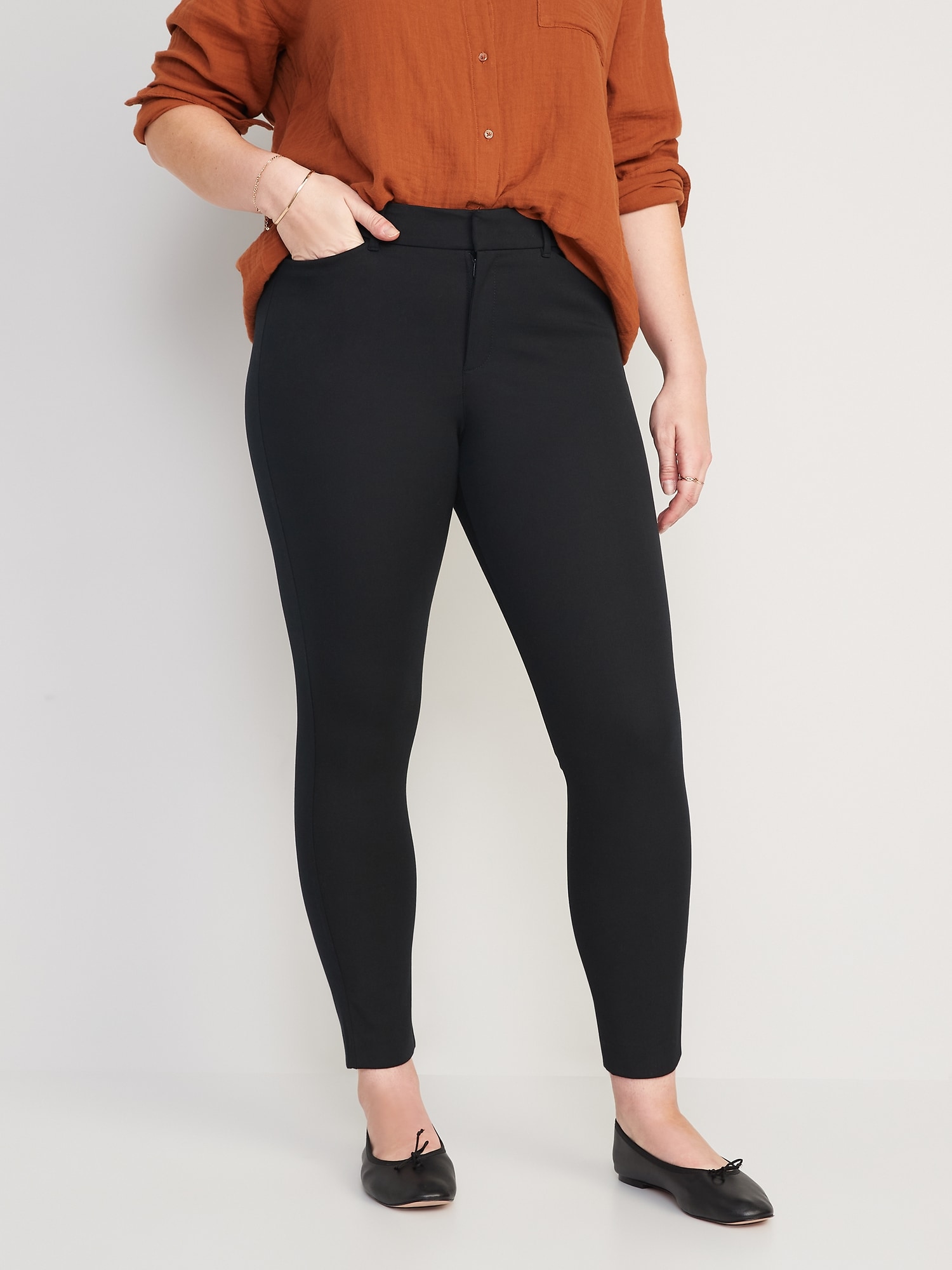 Old Navy Extra HighWaisted Pleated Taylor WideLeg Trouser Suit Pants for  Women  Yorkdale Mall