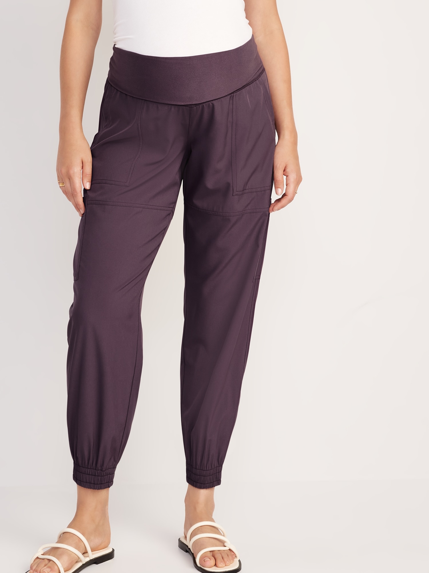 Buy Old Navy Maternity Rollover-Waist Stretchtech Cargo Jogger Pants 2024  Online