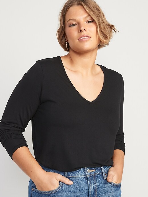 Image number 5 showing, Luxe V-Neck Long-Sleeve T-Shirt