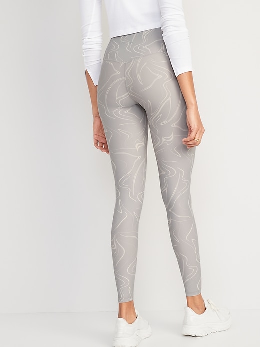 Image number 8 showing, Extra High-Waisted PowerSoft Hidden-Pocket Leggings for Women