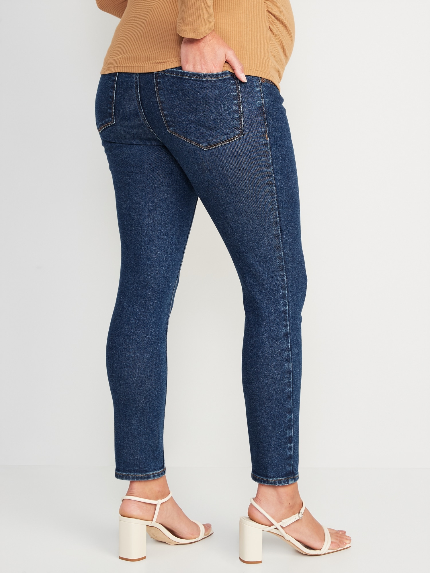 Old Navy Maternity Rollover-Panel Rockstar 360° Ripped Super Skinny Jeans