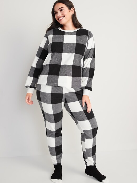 Image number 5 showing, Matching Printed Microfleece Pajama Set