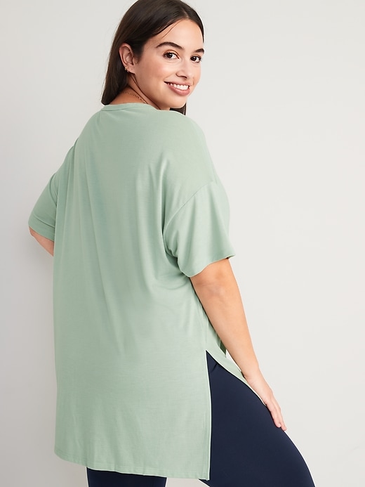 Image number 6 showing, Oversized UltraLite All-Day Tunic