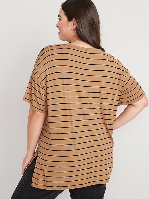 Image number 6 showing, Short-Sleeve Luxe Oversized Striped Tunic T-Shirt