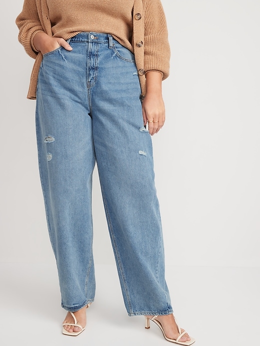 Image number 5 showing, Extra High-Waisted Ripped Non-Stretch Balloon Jeans