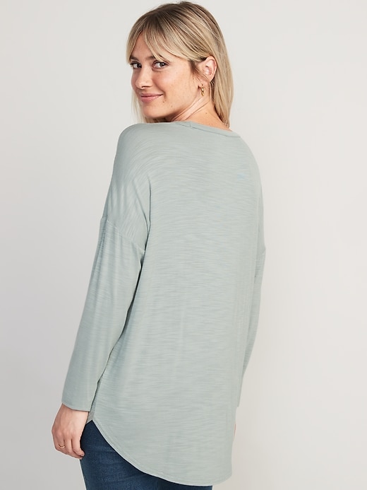 Image number 2 showing, Long-Sleeve Luxe Slub-Knit Tunic T-Shirt for Women