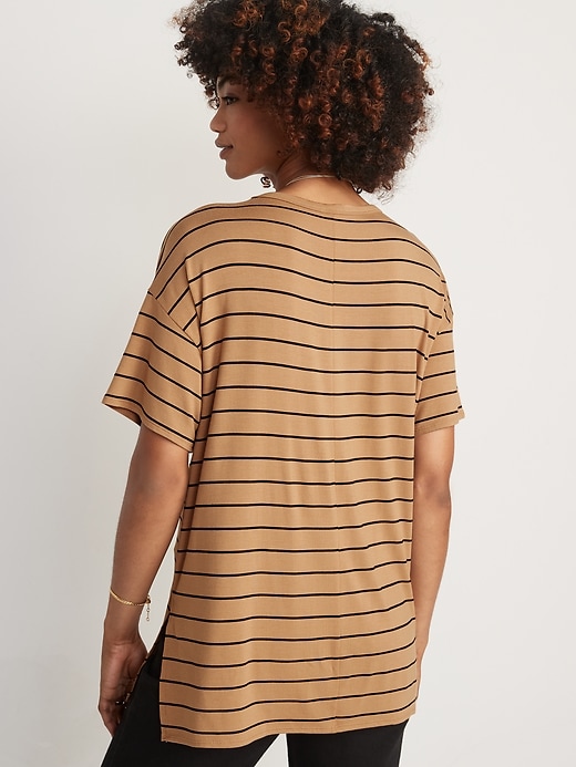 Image number 2 showing, Short-Sleeve Luxe Oversized Striped Tunic T-Shirt