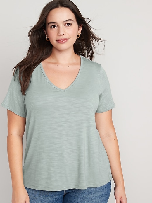 Image number 5 showing, Luxe V-Neck Slub-Knit T-Shirt for Women