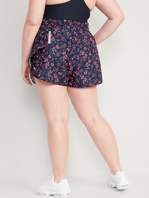 Image number 8 showing, Extra High-Waisted Dolphin-Hem Run Shorts -- 2.5-inch inseam
