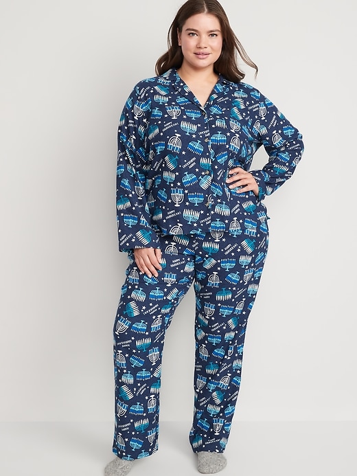 Image number 7 showing, Printed Flannel Pajama Set for Women