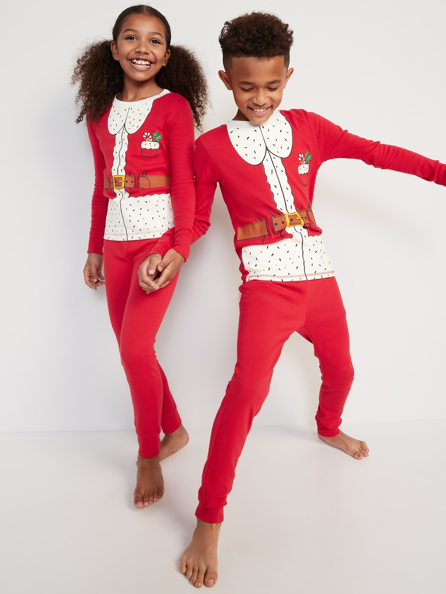Oldnavy Gender-Neutral Matching Snug-Fit Holiday Pajama Set for Kids
