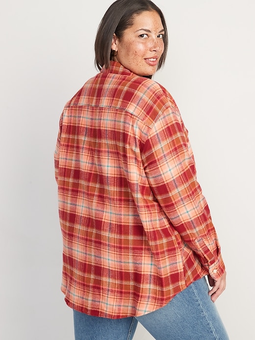 Image number 8 showing, Long-Sleeve Plaid Flannel Boyfriend Tunic Shirt for Women
