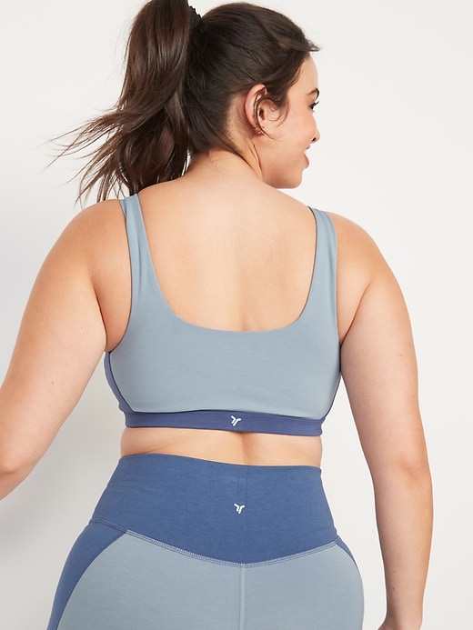 Image number 6 showing, Light Support PowerChill Two-Tone Sports Bra