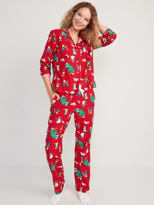 Old Navy Printed Flannel Pajama Set for Women. 2