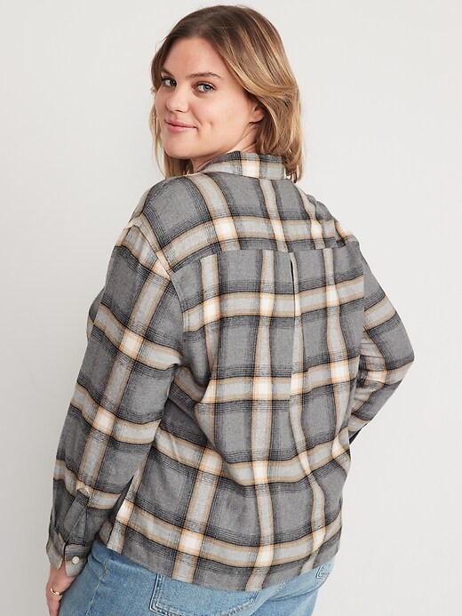 Image number 8 showing, Cropped Plaid Flannel Boyfriend Shirt for Women