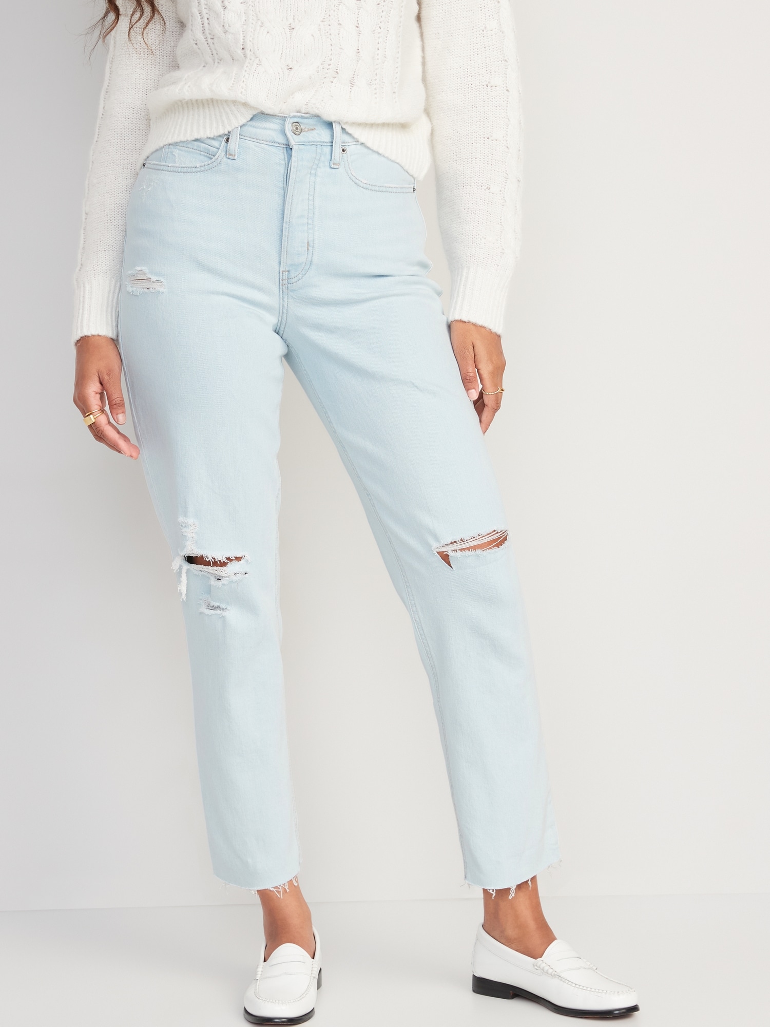 Curvy Extra High-Waisted Button-Fly Sky-Hi Straight Ripped Cut-Off Jeans