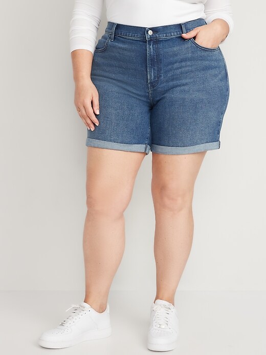 Image number 7 showing, Mid-Rise Wow Jean Shorts -- 7-inch inseam