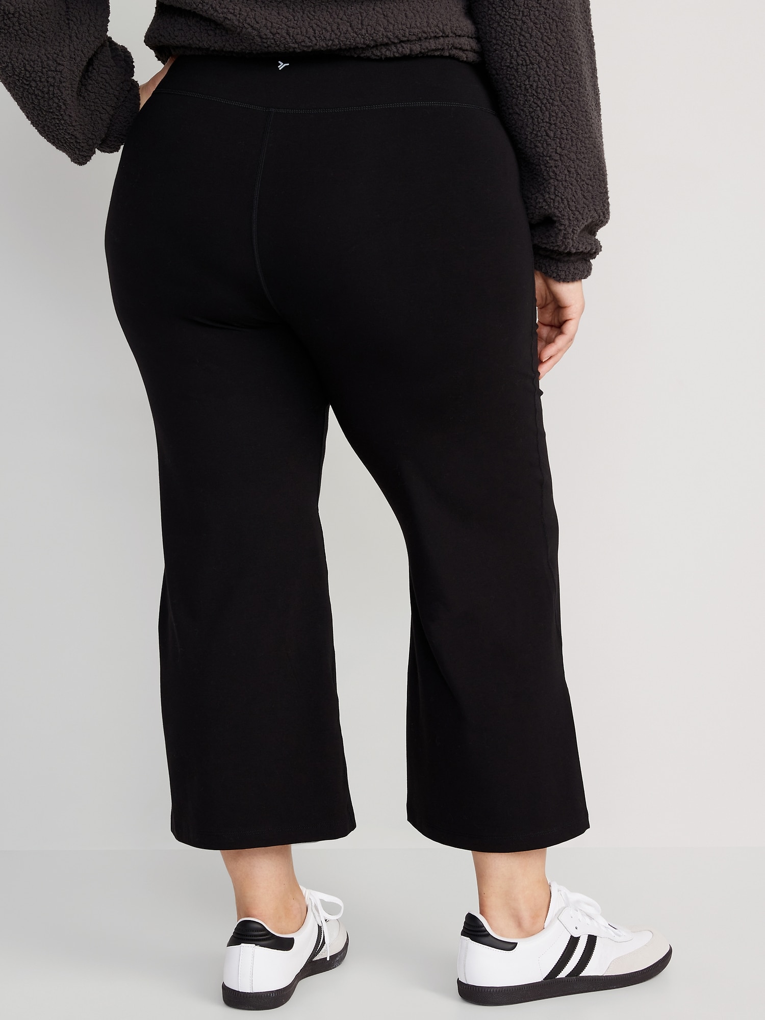 $30 OLD NAVY Women's Extra High-Waisted PowerChill CROPPED Wide-Leg Yoga  Pants
