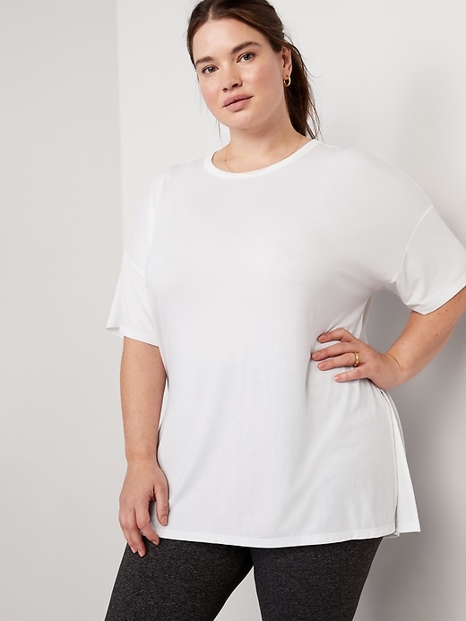 Image number 7 showing, Oversized UltraLite All-Day Performance T-Shirt for Women