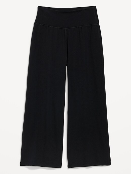 Image number 4 showing, Extra High-Waisted PowerLite Lycra° ADAPTIV Cropped Pants