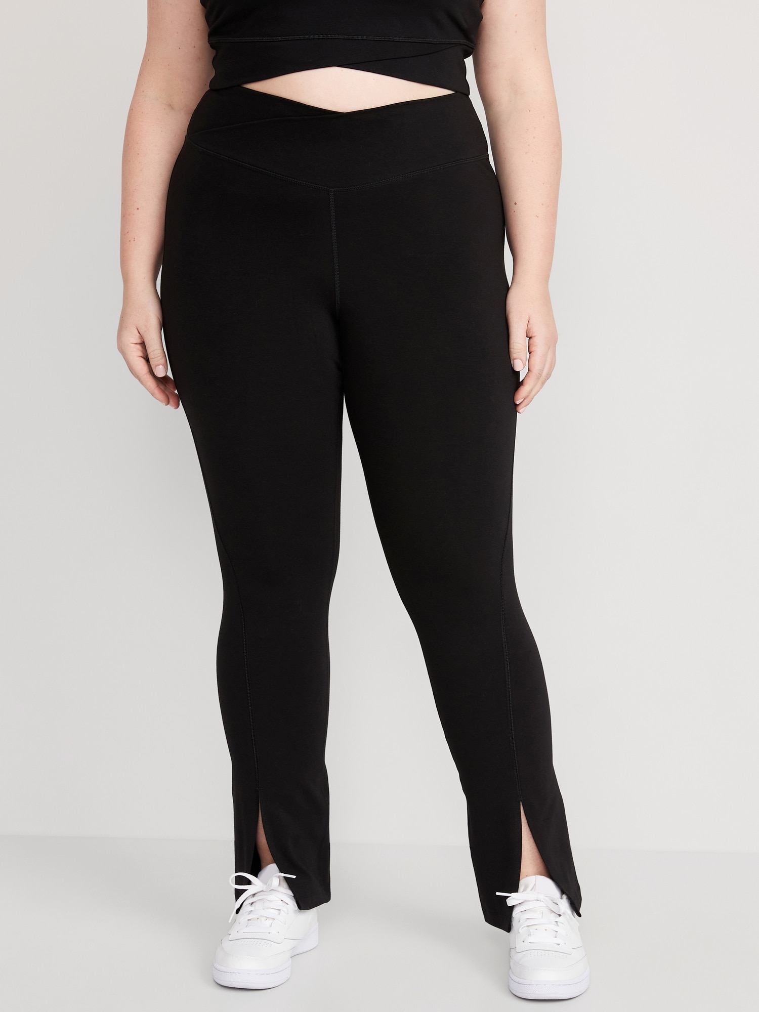 Old Navy PowerChill Black Crossover Yoga Pants Size L - $21 (30% Off  Retail) New With Tags - From HannahBeth