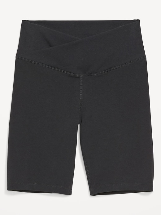 Image number 4 showing, Extra High-Waisted PowerChill Biker Shorts -- 8-inch inseam