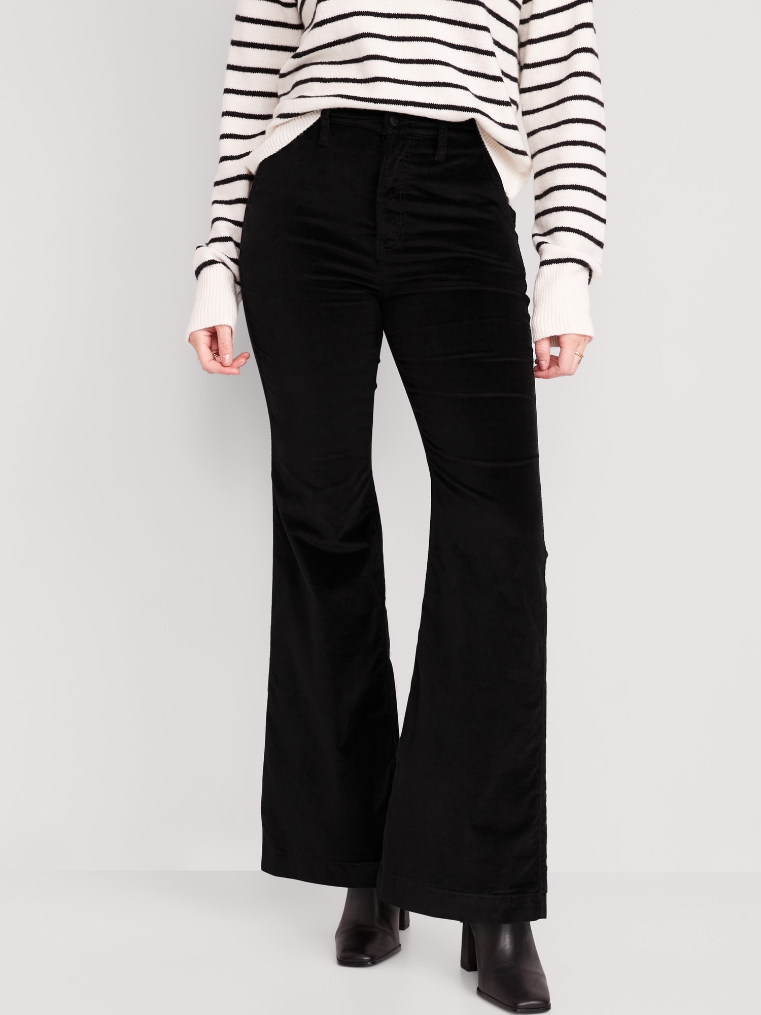 Old Navy Extra High-Waisted Velvet Trouser Flare Pants for Women black. 1