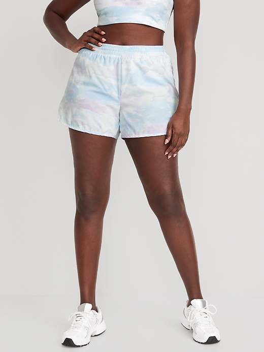 Image number 5 showing, Mid-Rise StretchTech Run Shorts -- 4-inch inseam
