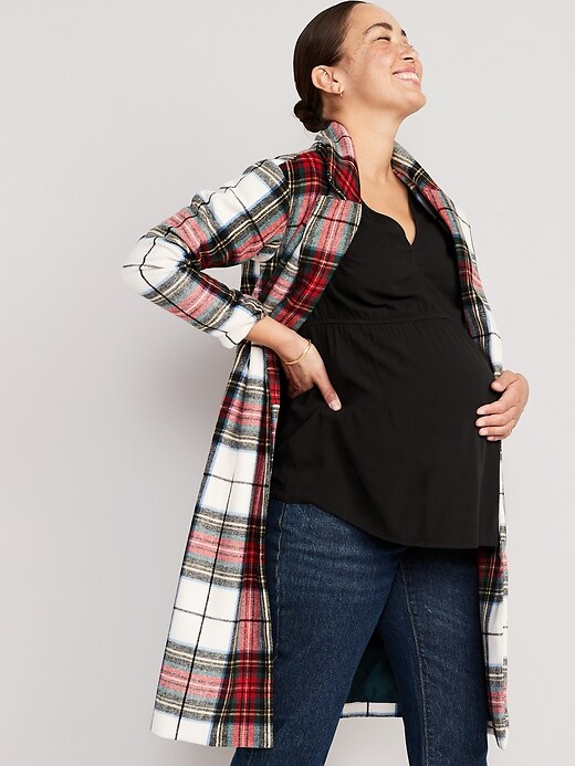 Image number 3 showing, Maternity Puff-Sleeve Babydoll Blouse