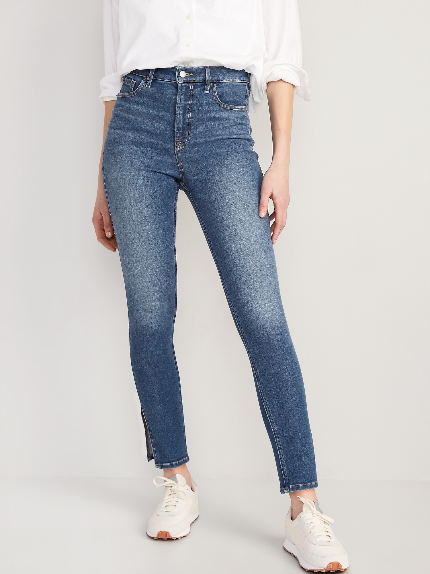Extra High-Waisted Rockstar 360° Stretch Super-Skinny Jeans Women | Old Navy