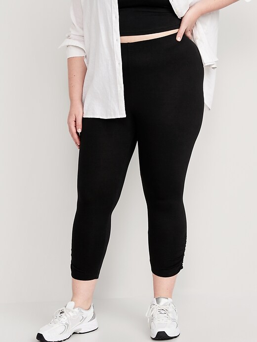 Image number 7 showing, High-Waisted Cropped Ruched Leggings for Women