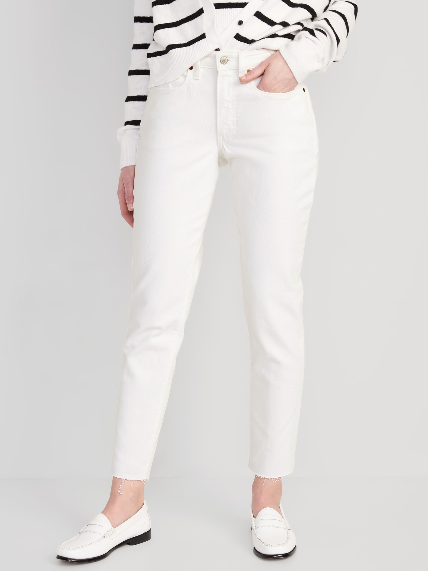 Curvy High-Waisted OG Straight White Cut-Off Ankle Jeans