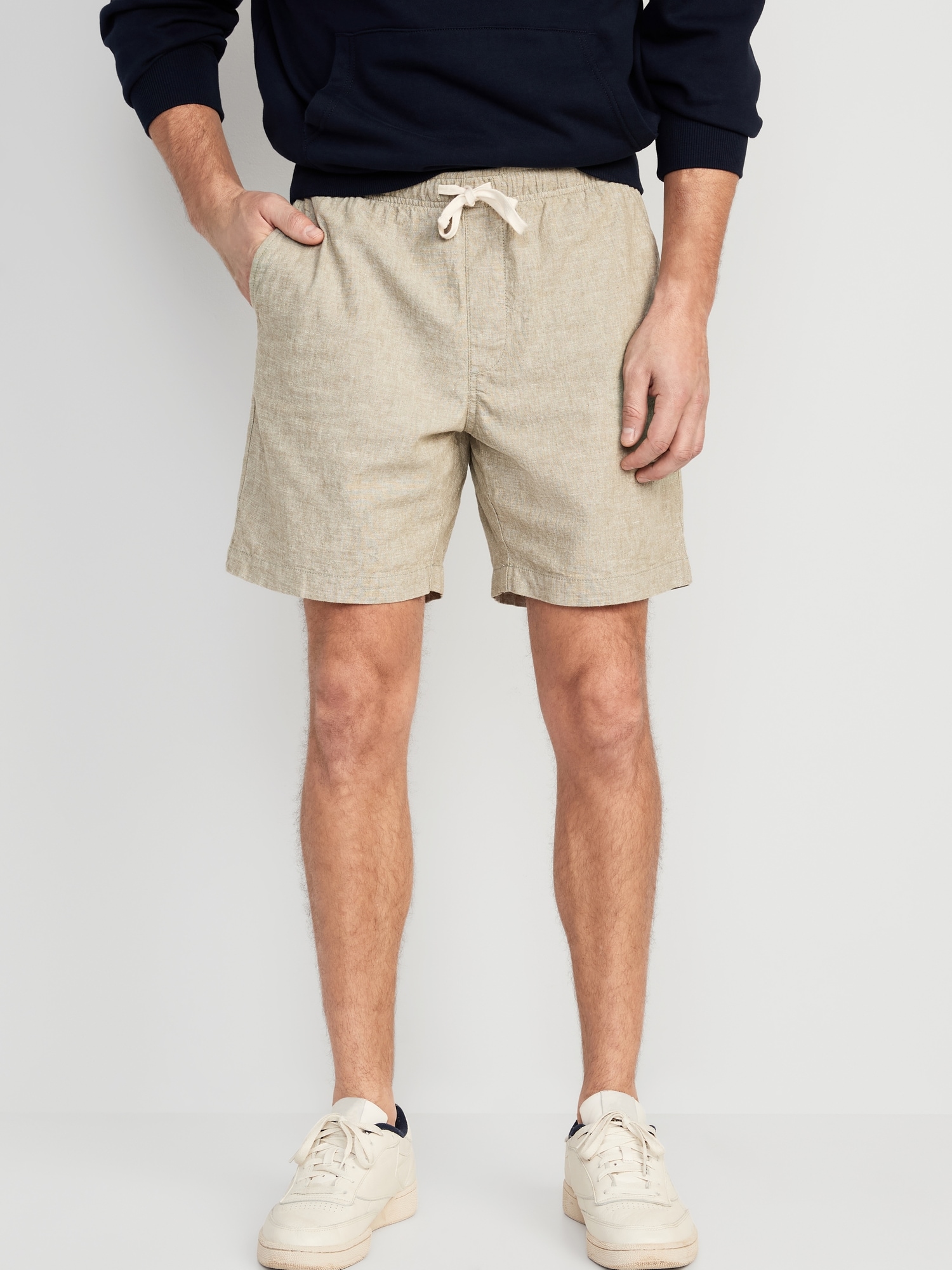 Old Navy Linen-Blend Jogger Shorts for Men -- 7-inch inseam green. 1