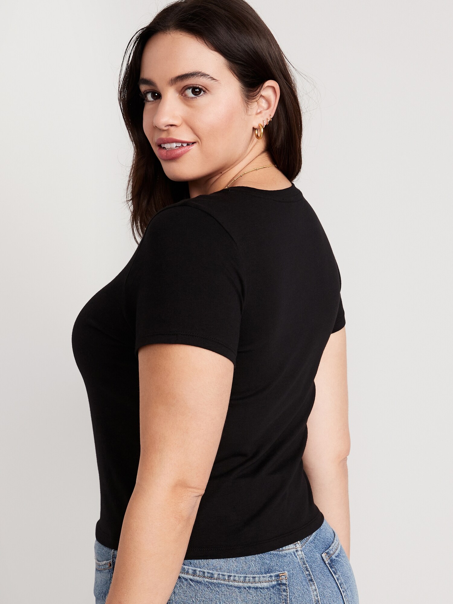 Женская футболка Old Navy Bestee Crop T-Shirt, цвет: Чёрный — фото 6