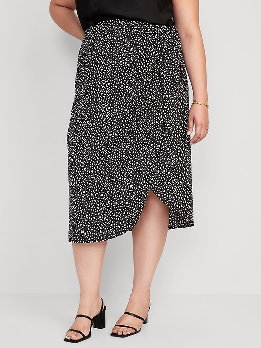 Image number 5 showing, High-Waisted Printed Satin Midi A-Line Wrap Skirt