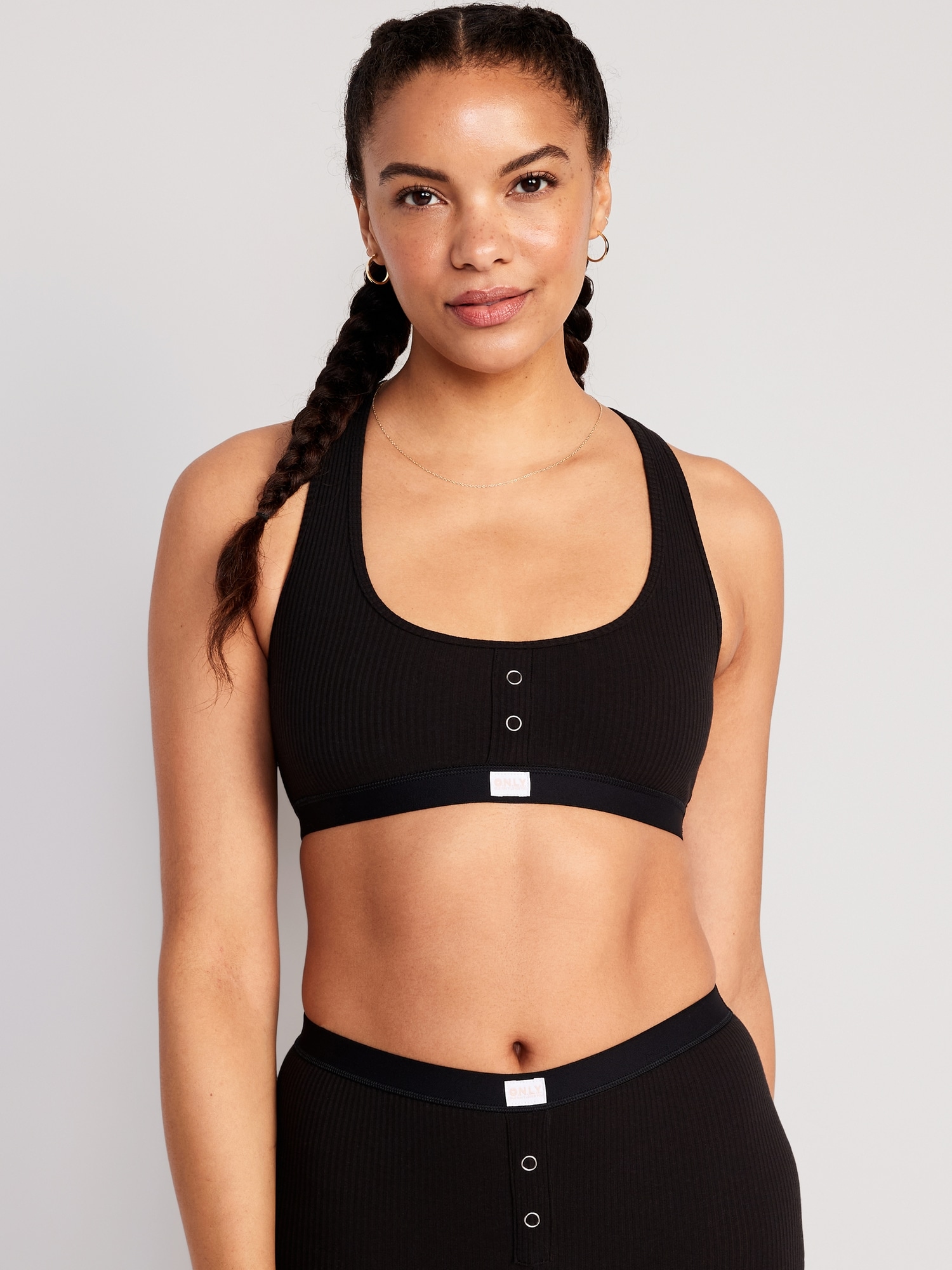 Old Navy Rib-Knit Racerback Bralette Top black. 1