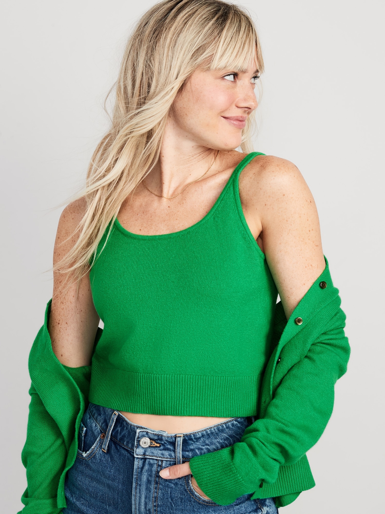Old Navy Cozy Cropped Sweater Tank Top for Women green. 1