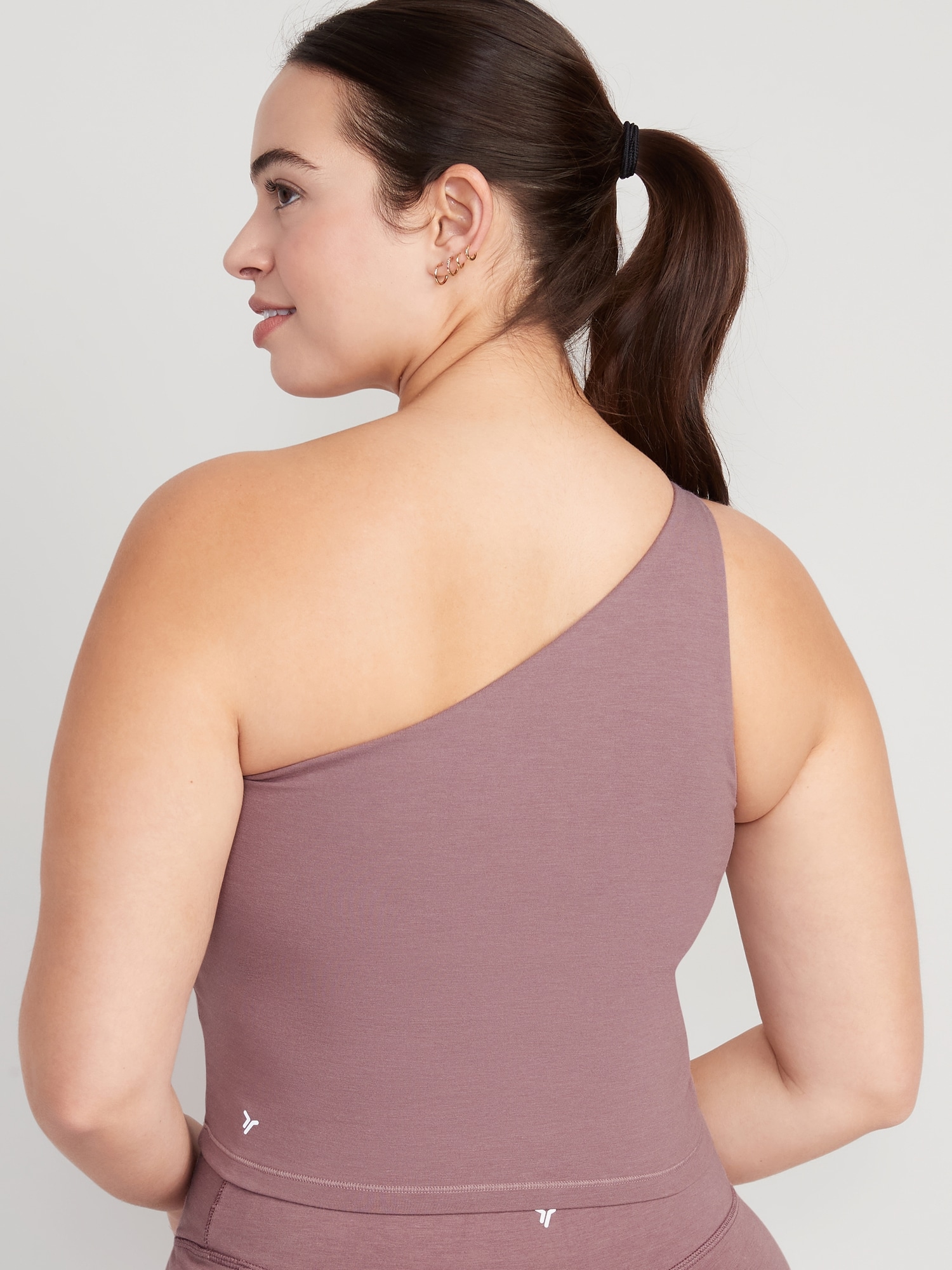 Old Navy PowerChill One-Shoulder Sports Bra, Editor Review