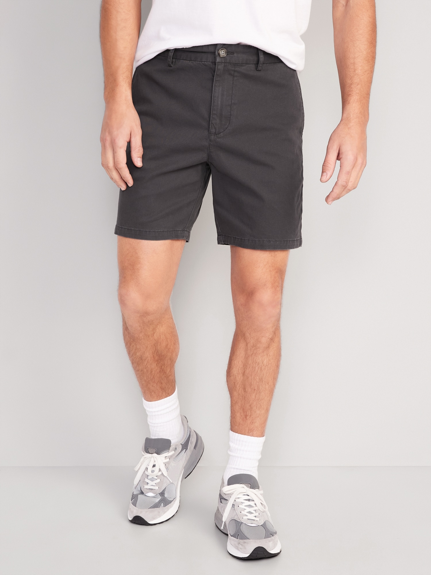 Old Navy Slim Built-In Flex Ultimate Chino Shorts for Men -- 7-inch inseam black. 1
