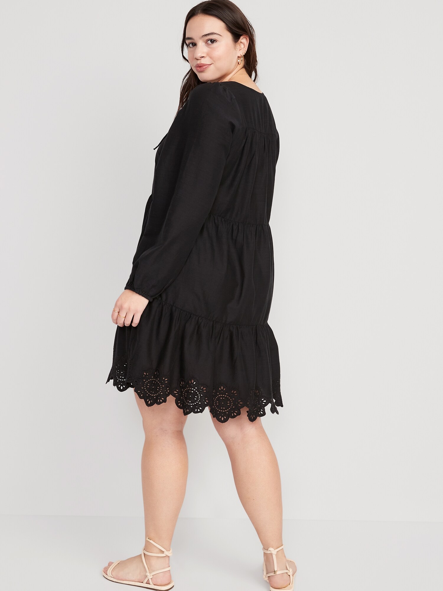 Old navy outlet lace dress