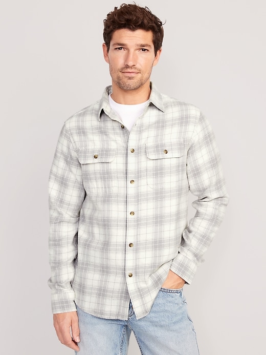 Old Navy Regular-Fit Plaid Double-Brushed Flannel Shirt for Men. 1