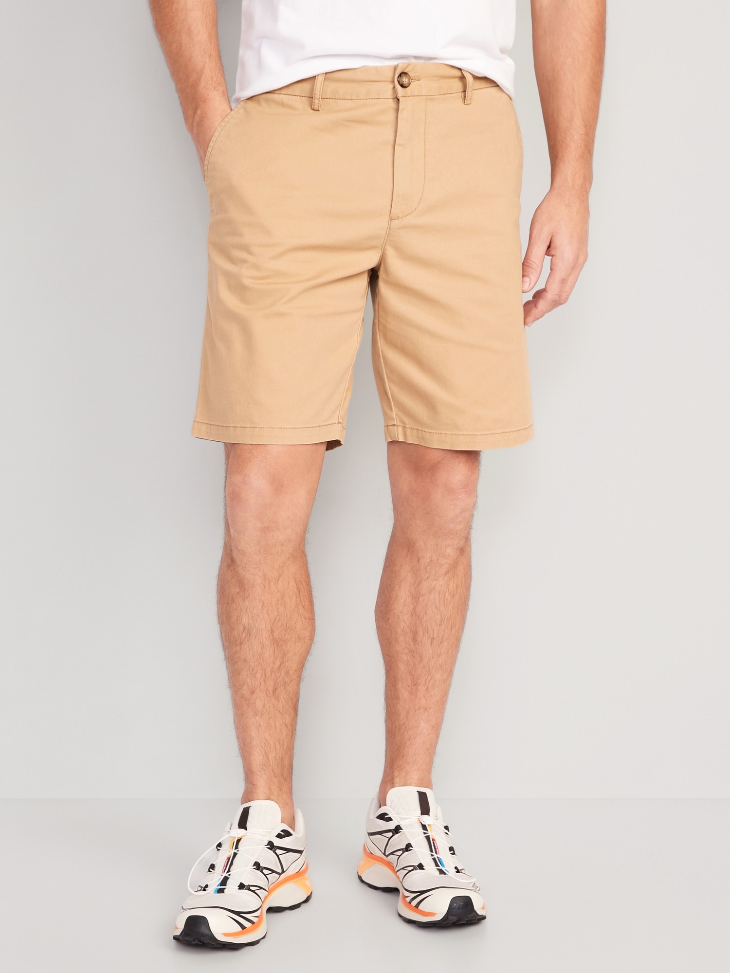 Old Navy Slim Built-In Flex Rotation Chino Shorts for Men -- 9-inch inseam beige. 1