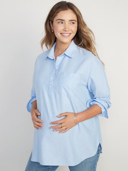 Image number 1 showing, Maternity Oxford Boyfriend Popover Shirt