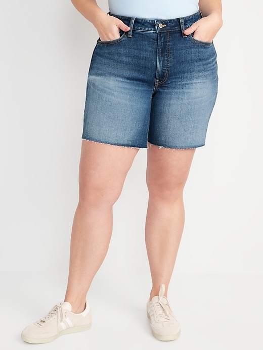 Image number 5 showing, Curvy High-Waisted OG Straight Cut-Off Jean Shorts -- 5-inch inseam
