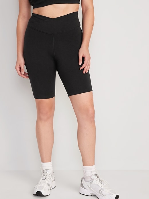 Image number 5 showing, Extra High-Waisted PowerChill Biker Shorts -- 8-inch inseam