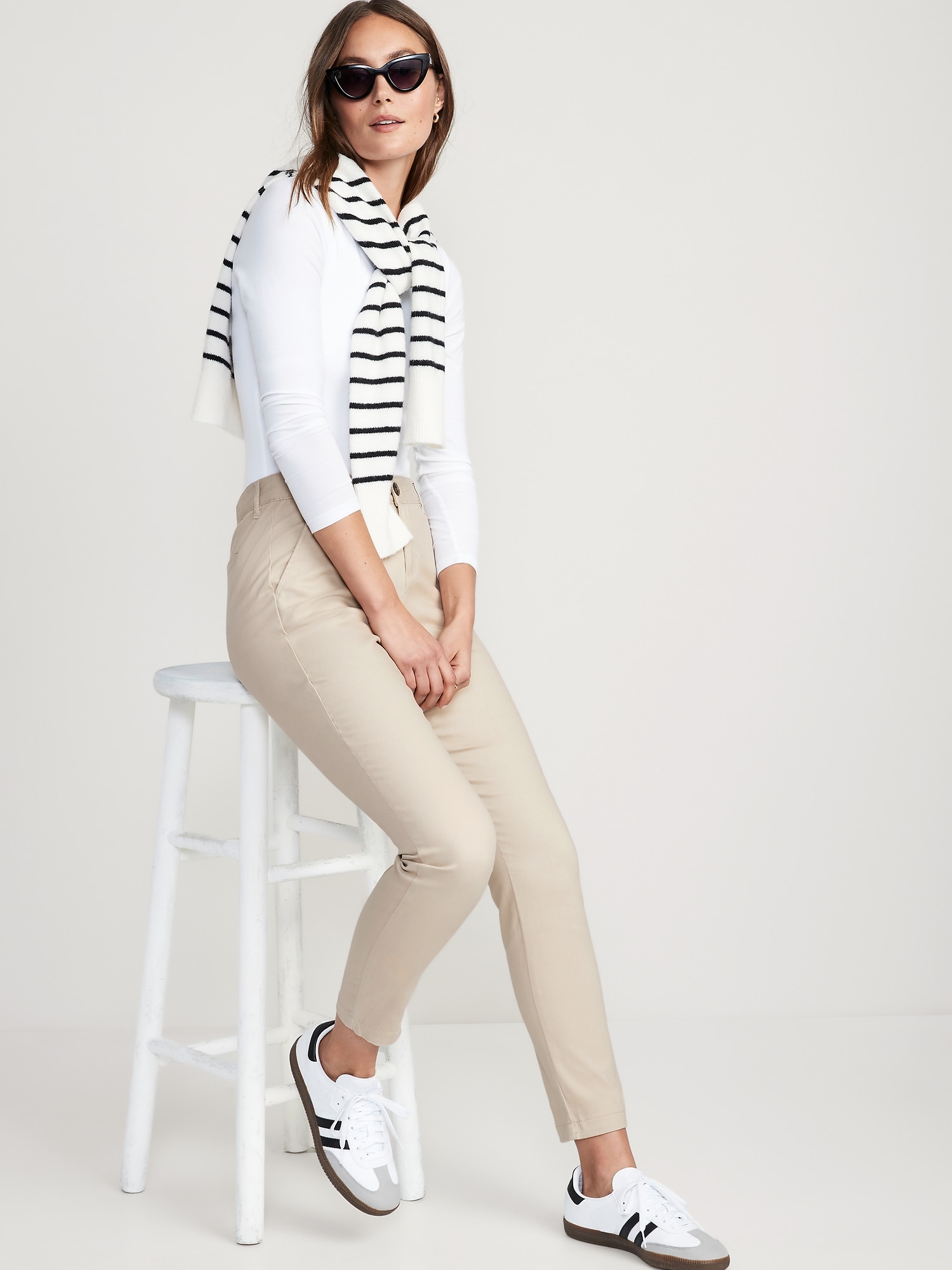 Pantalones High-Waisted Wow Stretch Skinny Old Navy para Mujer | Old Navy -  Old Navy MX | Tienda en línea