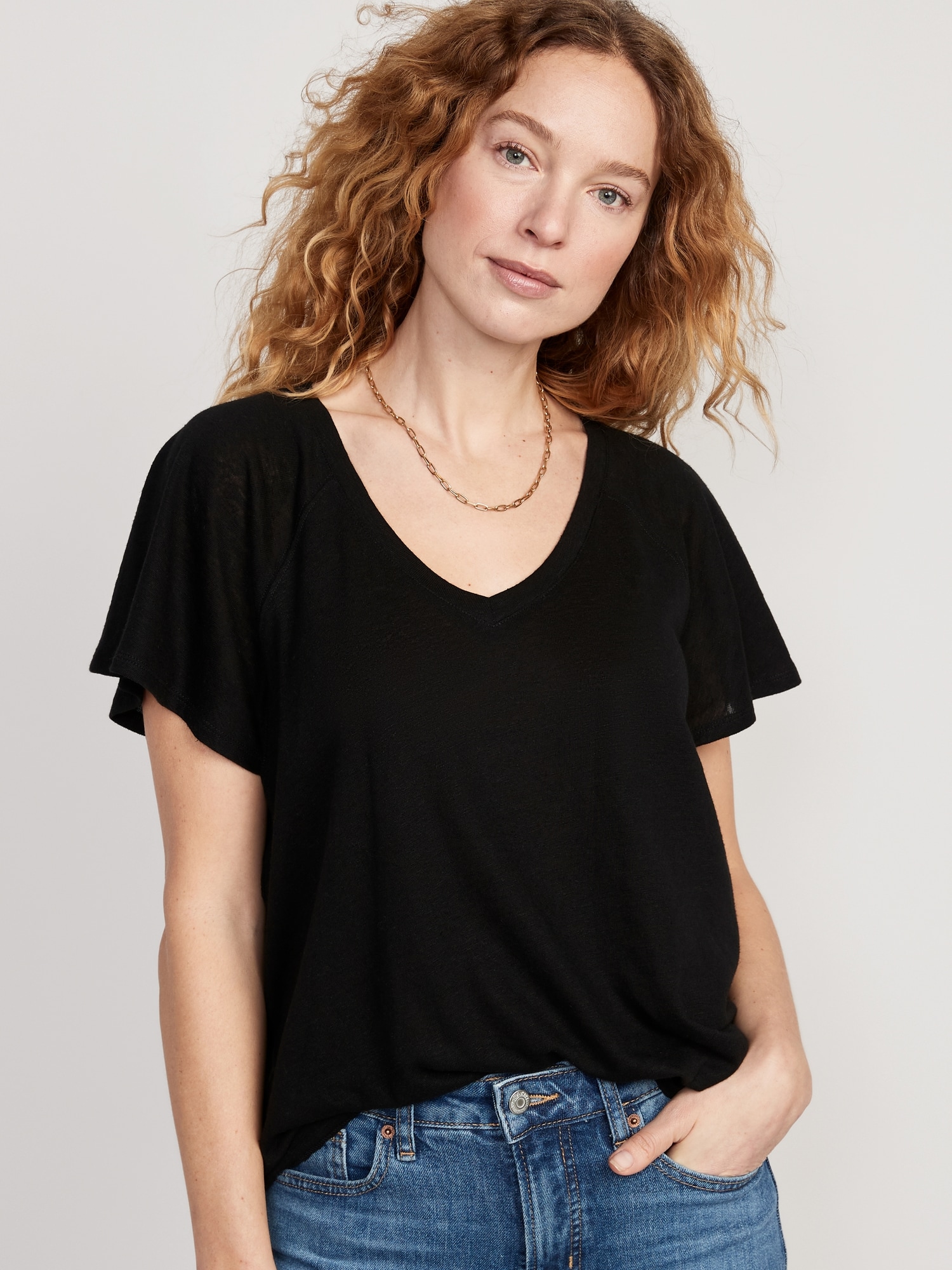 Old Navy Oversized V-Neck Linen-Blend Tunic T-Shirt for Women black. 1
