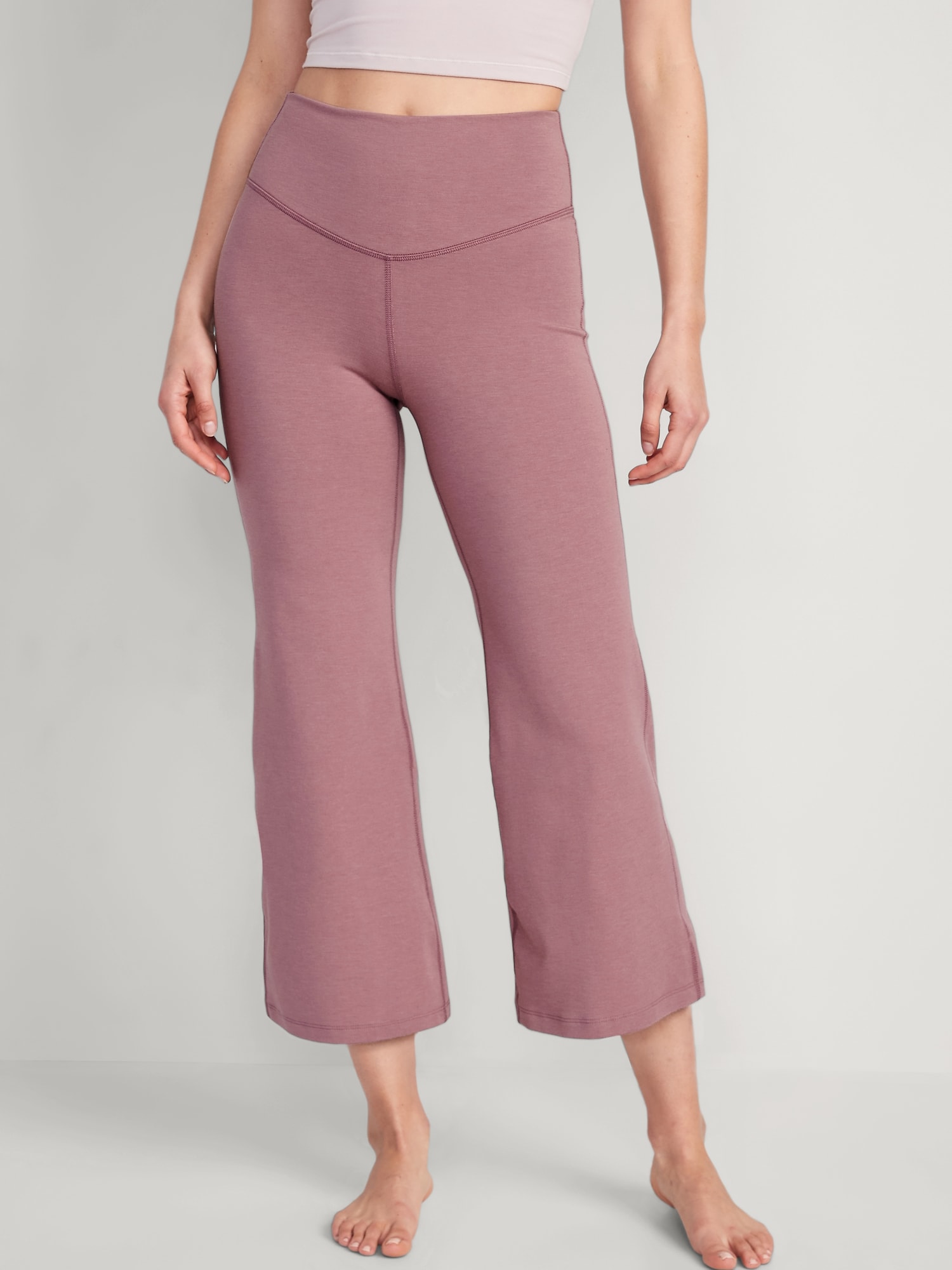 Old Navy - Extra High-Waisted PowerChill Cropped Wide-Leg Yoga Pants for  Women pink