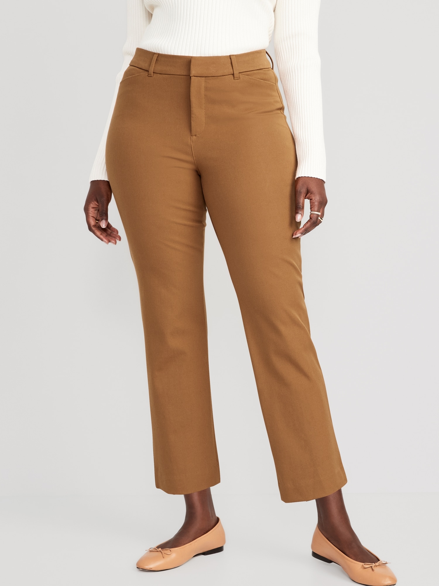 Buy the NWT Womens Tan Flat Front Stretch Pockets Straight Leg Capri Pants  Size 6